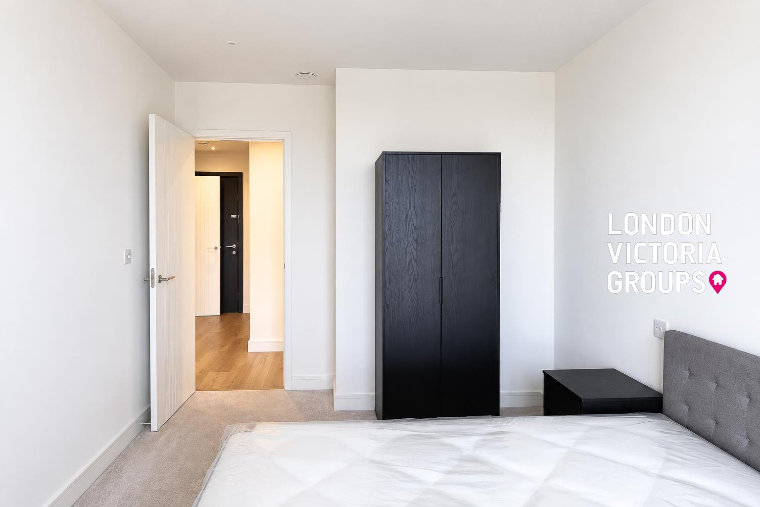 Menara Point, 1 Affinity View, London
